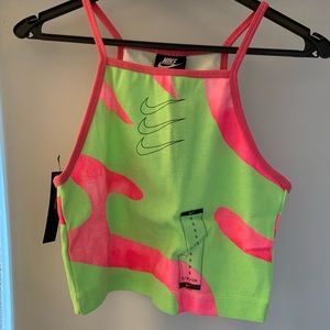 NWT Nike Crop Top